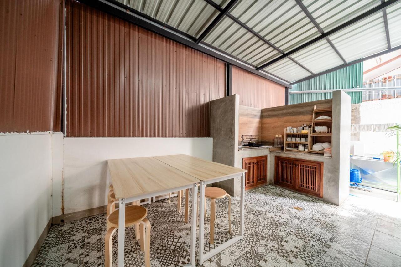 Socialer Coliving & Coworking Space Chiang Mai Buitenkant foto